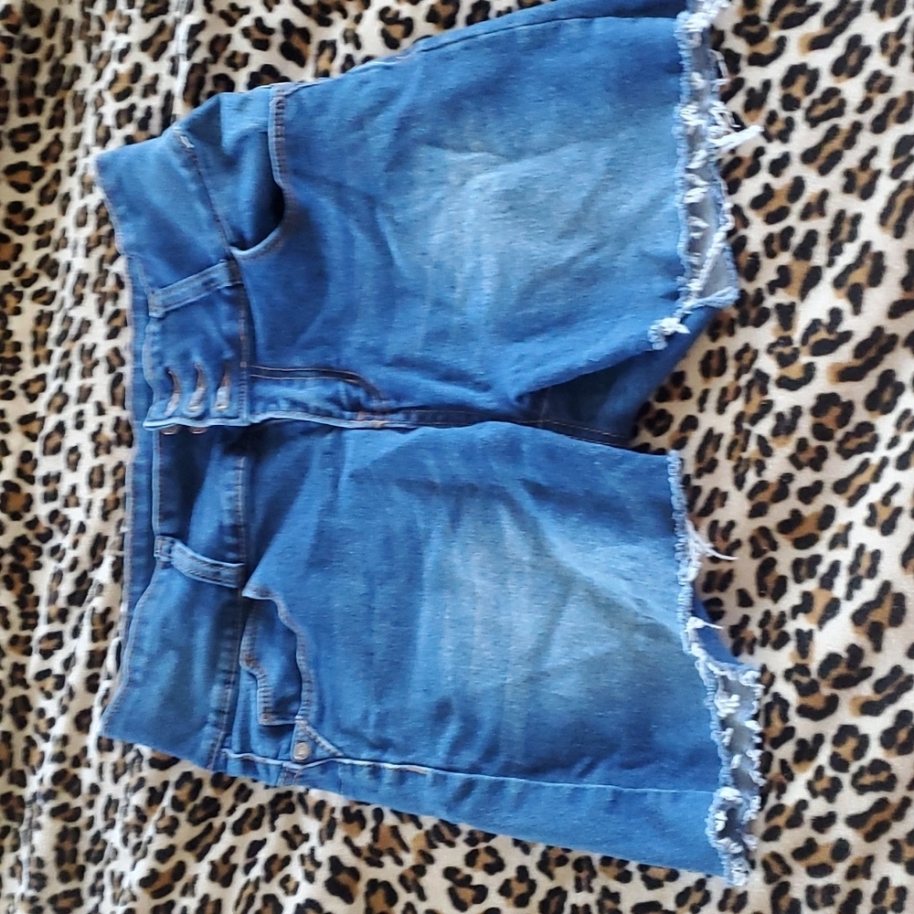 Bamboo jeans cut offs
